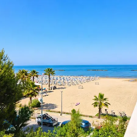 Terzo Mare شقة روزيتو ديلي أبروتسي